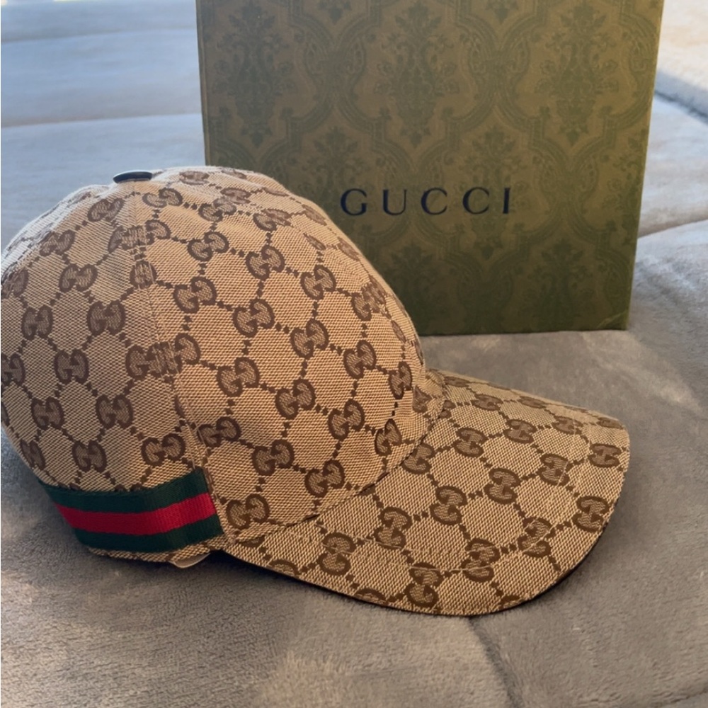 Gucci Beige and Brown Monogram Cap